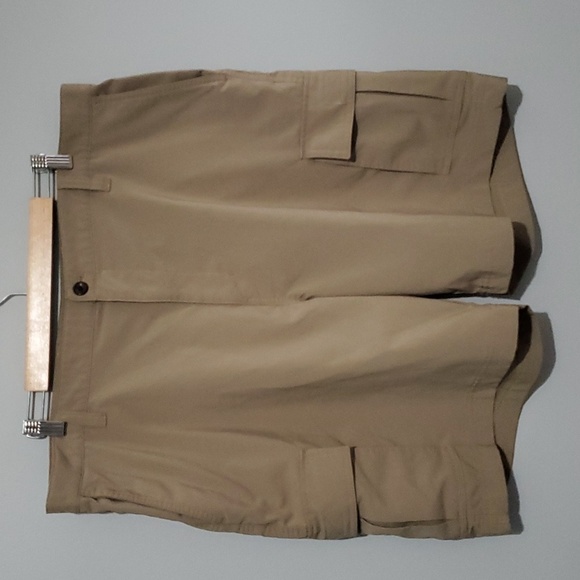 Chaps tan mens flat front shorts size 40 Summer - Picture 1 of 11